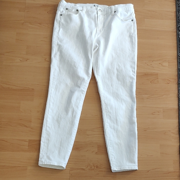 J. Crew Denim - J. Crew White Skinny Jeans Sleek Fit